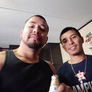 Meet your Posher, Efrain